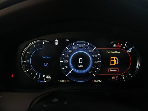 Used 2016 Cadillac Escalade Platinum AWD/4WD image 25