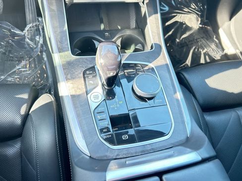 Used 2023 BMW X5 xDrive40i w/ Premium Package AWD/4WD image 18