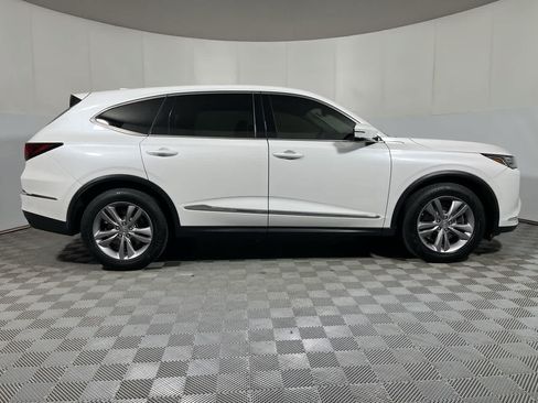Certified 2024 Acura MDX SH-AWD image 9