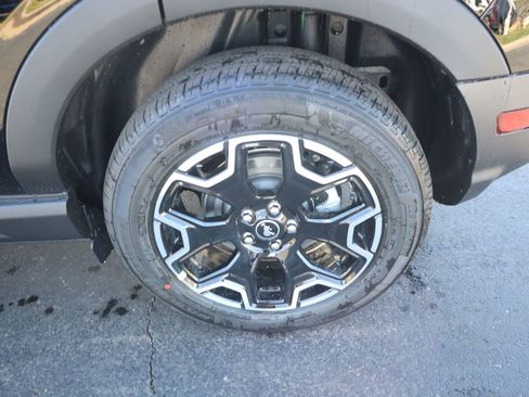 New 2026 Ford Bronco Sport Outer Banks w/ Outer Banks Tech Package+ image 19