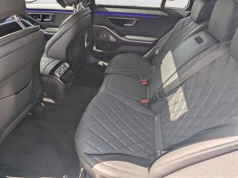 New 2026 Mercedes-Benz S 580e 4MATIC Sedan image 15