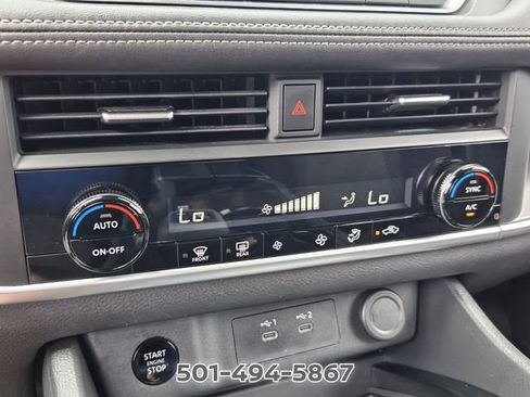 Used 2025 Nissan Rogue SV FWD image 20