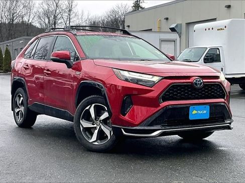 Used 2023 Toyota RAV4 SE w/ Weather & Moonroof Package image 1