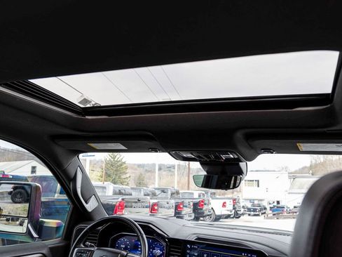 Used 2024 Chevrolet Silverado 1500 High Country w/ Technology Package image 29