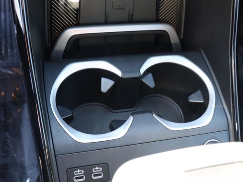 Used 2025 BMW X1 xDrive28i w/ Premium Package image 26