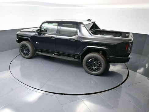 New 2025 GMC Hummer EV 2X w/ LPO, Sport Package image 43