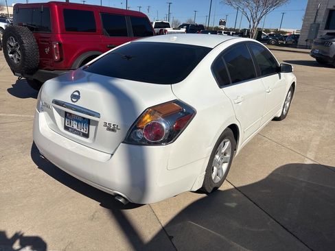 Used 2009 Nissan Altima 3.5 SL image 4