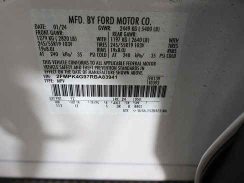 Used 2024 Ford Edge SE w/ Black Appearance Package AWD/4WD image 40