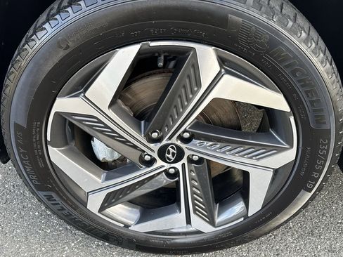 Certified 2022 Hyundai Tucson Limited image 10