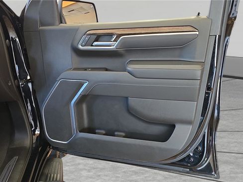 Used 2022 GMC Sierra 1500 SLE AWD/4WD image 15