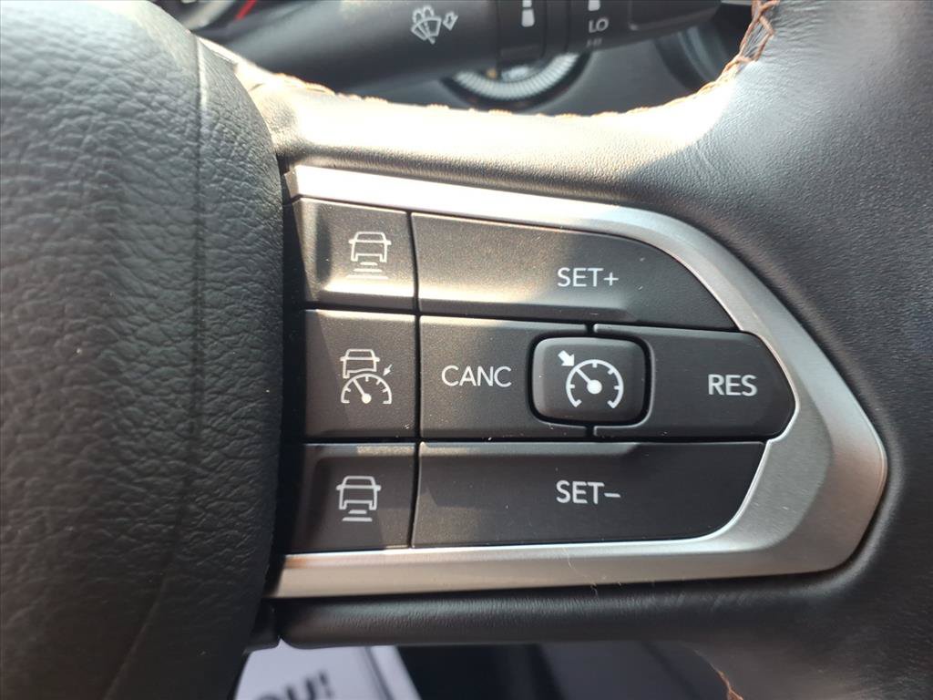 Used 2022 Jeep Compass Limited AWD/4WD image 21