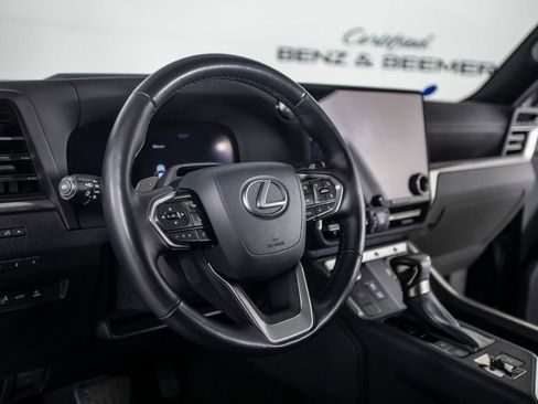 Used 2024 Lexus GX 550 w/ Cold Area Package image 28