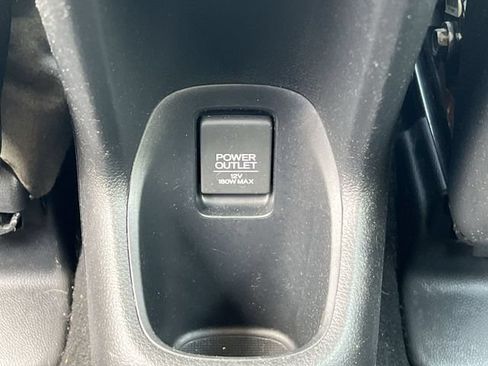 Used 2016 Honda HR-V LX image 33