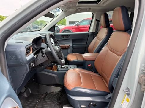 Used 2024 Ford Maverick Lariat FWD image 12