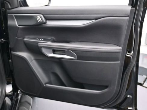 New 2025 Ford Ranger Lariat w/ Chrome Accent Package image 30