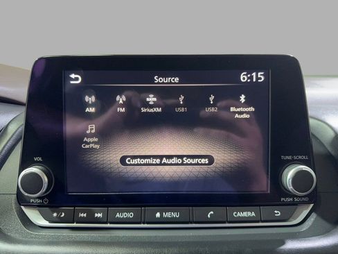 Used 2023 Nissan Rogue SV image 15