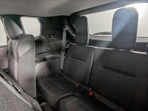 Used 2025 Mitsubishi Outlander SE FWD image 18