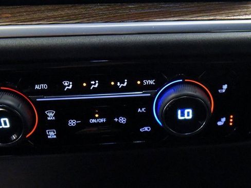 Used 2026 Chevrolet Silverado 2500 LT w/ All Star Edition image 23