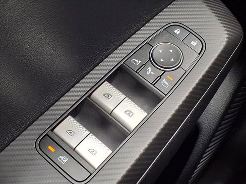 Used 2024 Mitsubishi Outlander SE FWD image 28