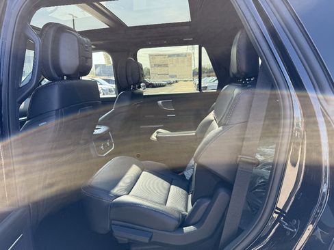 New 2026 Ford Expedition Tremor AWD/4WD image 10