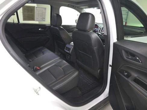 Used 2022 Chevrolet Equinox Premier FWD image 8