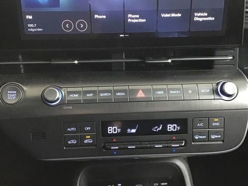 Used 2025 Hyundai Kona SEL FWD image 10