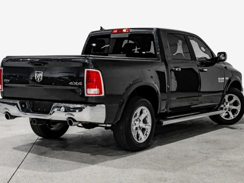 Used 2016 RAM 1500 Laramie w/ Convenience Group AWD/4WD image 6