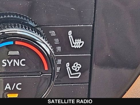 New 2026 Nissan Pathfinder Platinum image 23