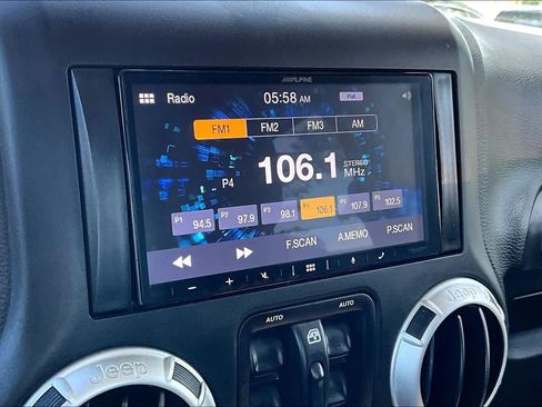 Used 2015 Jeep Wrangler Unlimited Sahara w/ Dual Top Group image 36