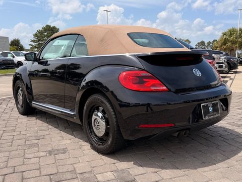 Used 2013 Volkswagen Beetle 2.5 FWD image 7