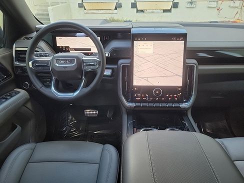 Used 2025 GMC Yukon Elevation w/ Elevation Premium Package image 20