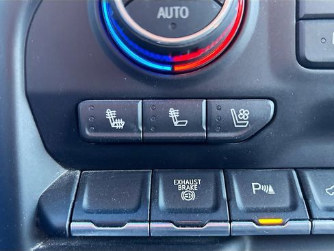 Used 2022 Chevrolet Silverado 2500 High Country image 21