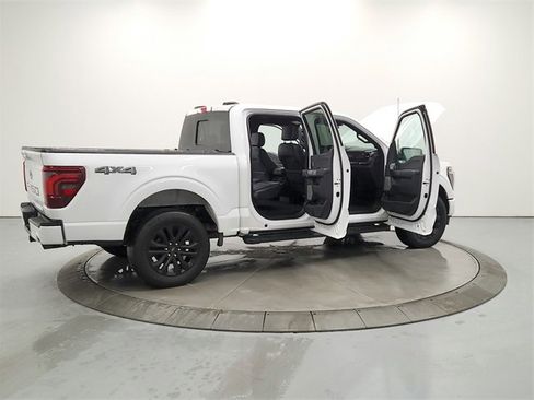 Used 2024 Ford F150 Lariat image 15