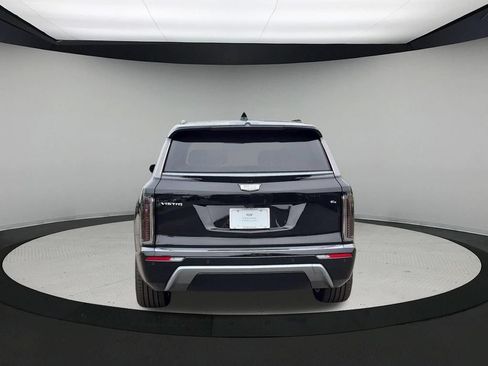 New 2027 Cadillac Vistiq Sport AWD/4WD image 4