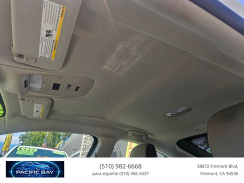 Used 2015 Chevrolet Volt w/ Enhanced Safety Package 1 FWD image 25