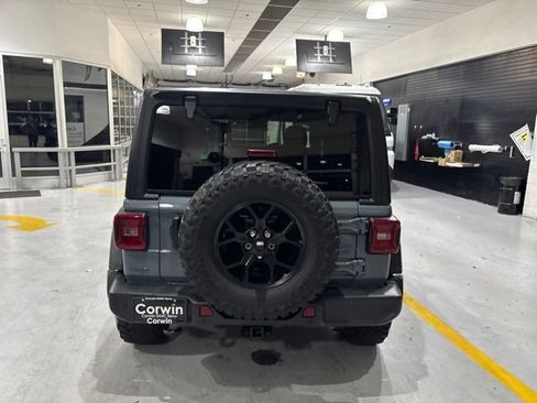 Used 2024 Jeep Wrangler Unlimited Sport AWD/4WD image 8