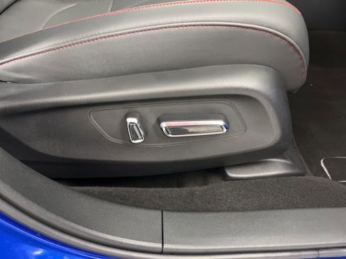 Used 2025 Acura ADX A-Spec image 9