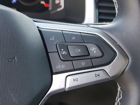 Used 2022 Volkswagen Atlas Cross Sport SE image 20