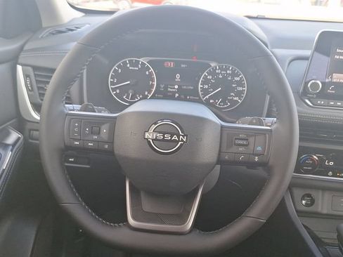 Certified 2026 Nissan Rogue Dark Armor AWD/4WD image 15