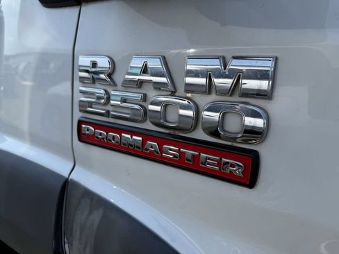 Used 2014 RAM ProMaster 2500 w/ Interior Convenience Group FWD image 7