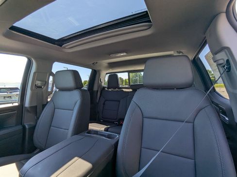 New 2026 Chevrolet Silverado 1500 LTZ w/ LTZ Premium Package AWD/4WD image 43