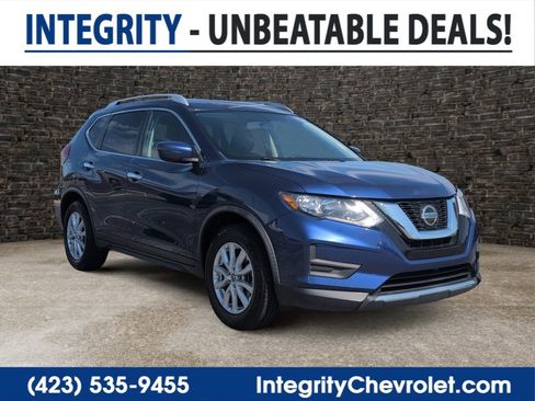 Used 2018 Nissan Rogue SV FWD image 1