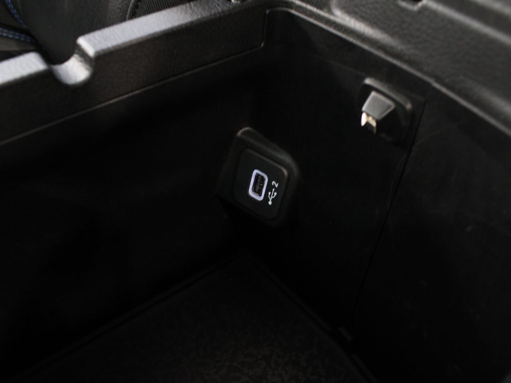 Used 2023 Jeep Wrangler Unlimited Rubicon 4xe AWD/4WD image 28