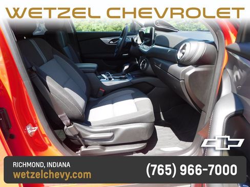 Used 2024 Chevrolet Blazer LT w/ Convenience Package FWD image 17