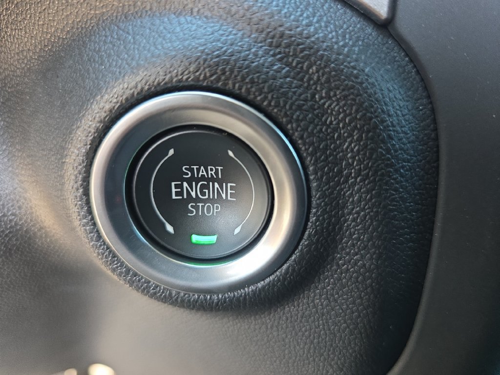 Used 2024 GMC Sierra 1500 Pro w/ Graphite Edition AWD/4WD image 19