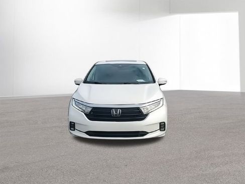 Used 2023 Honda Odyssey EX-L image 3