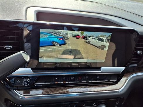 Used 2024 Chevrolet Silverado 1500 LT image 6