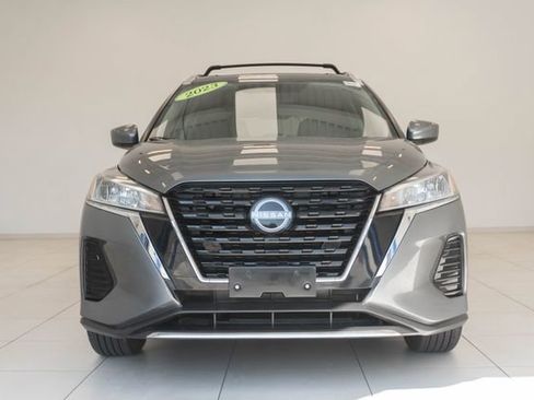 Used 2023 Nissan Kicks SV w/ Exterior Package FWD image 5