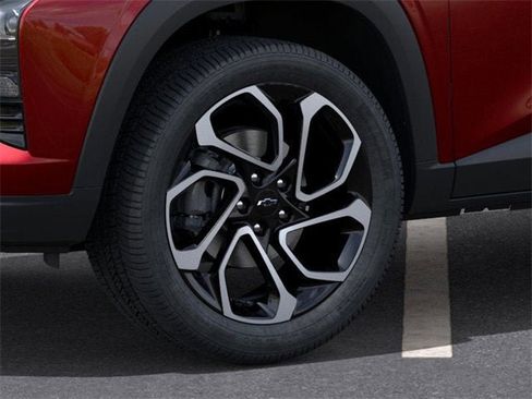 New 2026 Chevrolet Trax RS w/ Sunroof Package image 9
