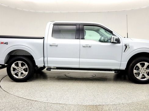 Used 2022 Ford F150 Lariat AWD/4WD image 4